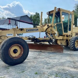 1985 Champion 740 Motor Grader