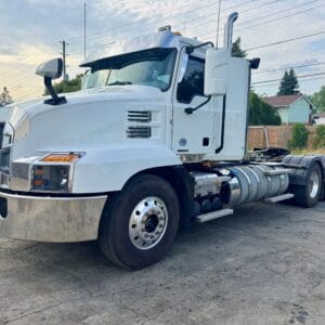 2022 Mack Anthem Heavy Spec Daycab *Automatic*