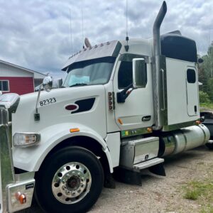 2018 Peterbilt 567 HWY Truck *Drop-in Engine/Warranty*