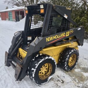 2003 New Holland LS170 Rubber Tire Skid Steer