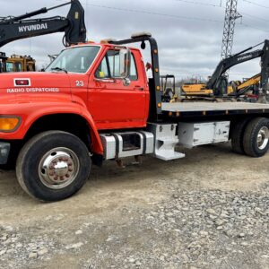 1998 Ford Single Axle Tilt and Load Tow Truck *Low KM-Must See!*
