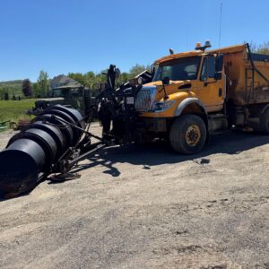 2007 International 7600 Tandem Plow Dump Truck